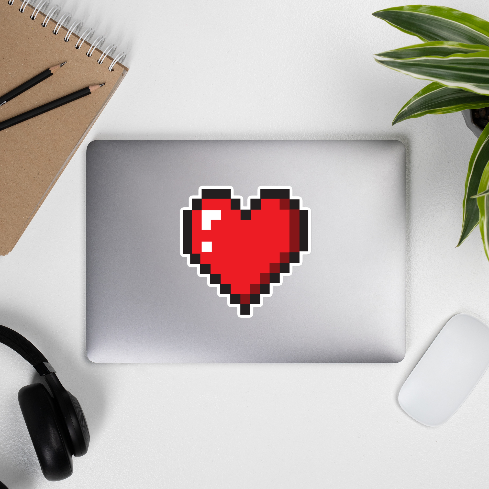 מדבקה לב פיקסל